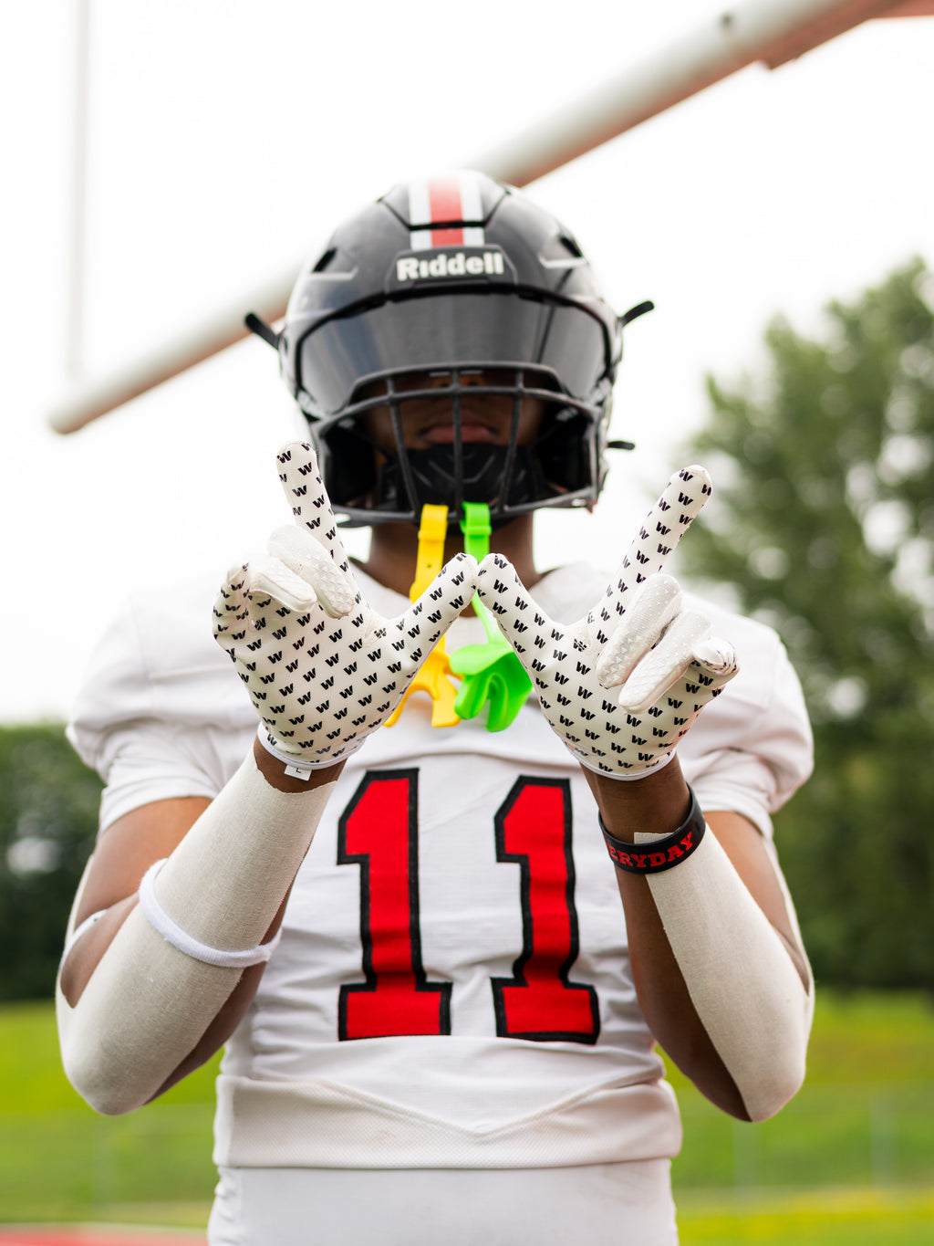 Win Gloves - White
