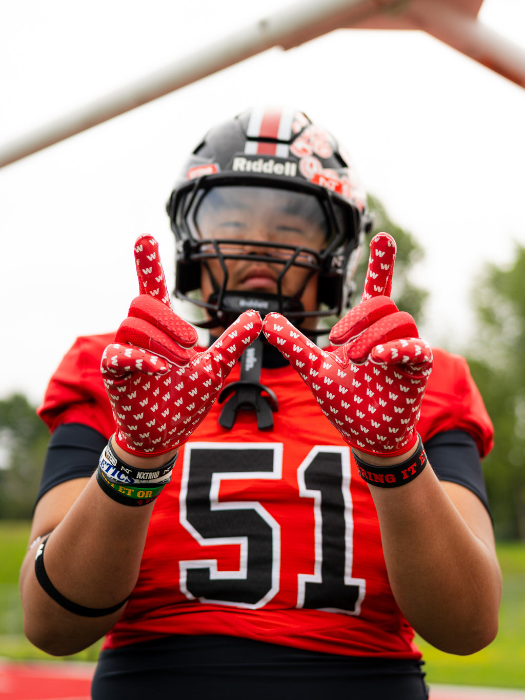 Win Gloves - Red