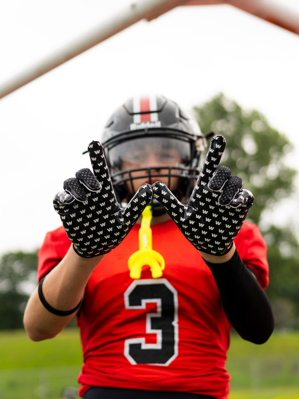 Win Gloves - Black