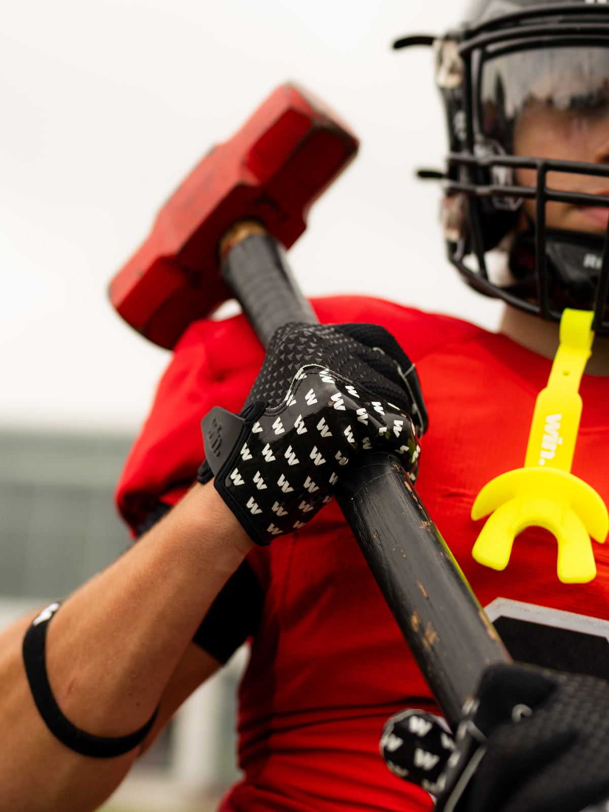 Win Gloves - Black
